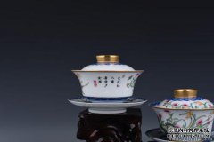 又长又重！清代水墨色诗盖碗