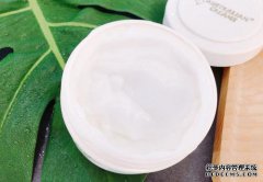 嘴唇上的皮肤是什么？